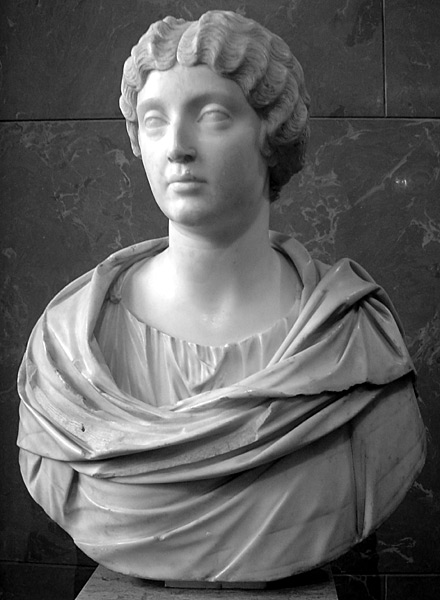 Faustina_Minor_Louvre_Ma1144