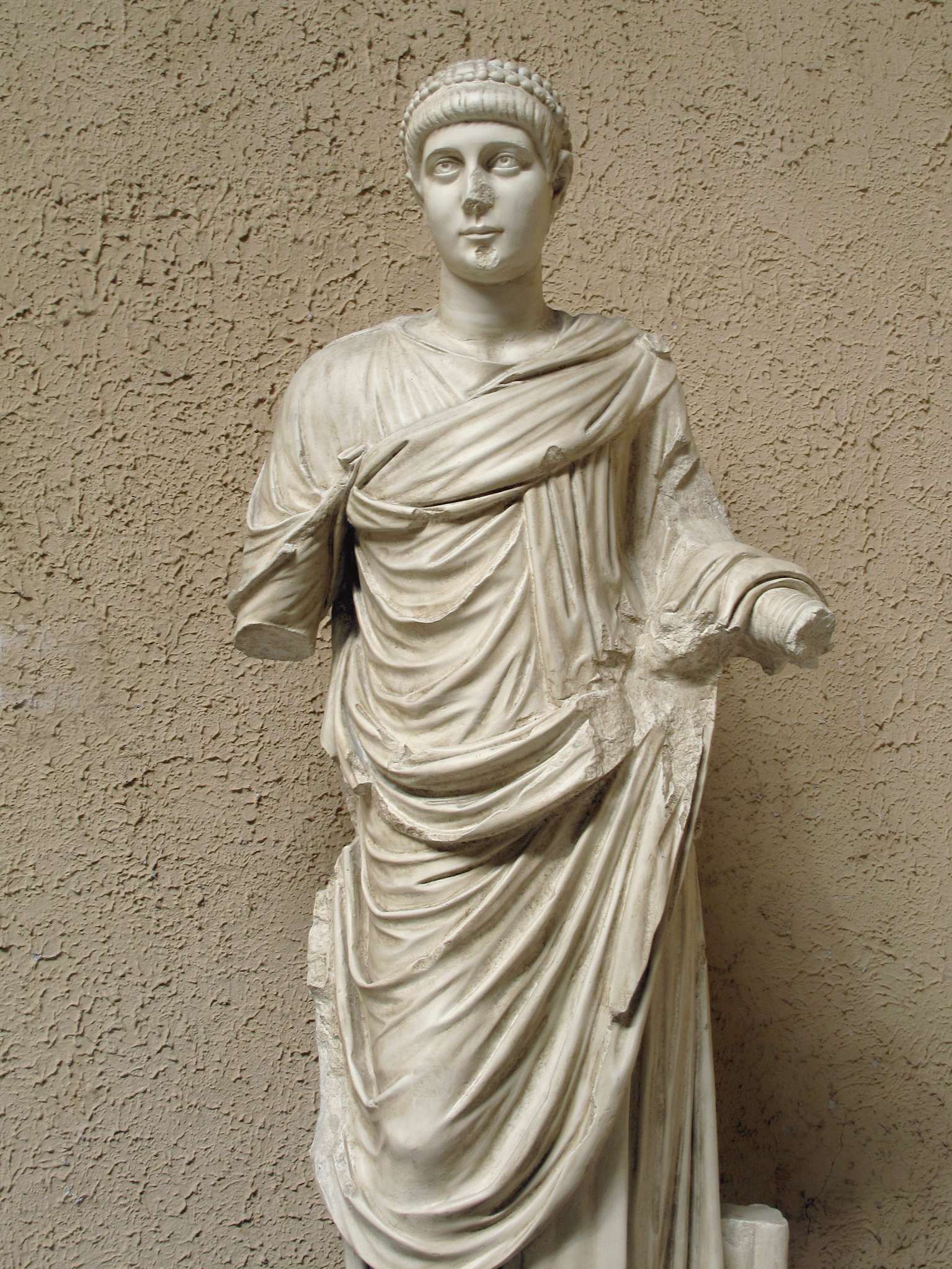 ValentinianII375-392-1