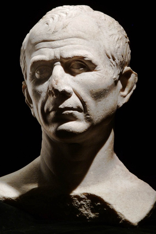 CÉSAR – O HOMEM – HISTÓRIAS DE ROMA