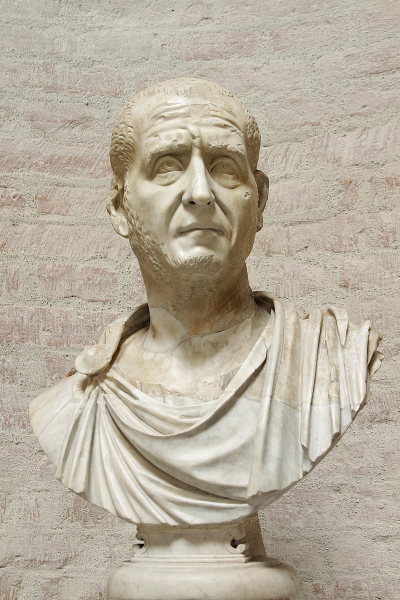 800px-Bust_of_Decius_(loan_from_Capitoline_Museums)_-_Glyptothek_-_Munich_-_Germany_2017