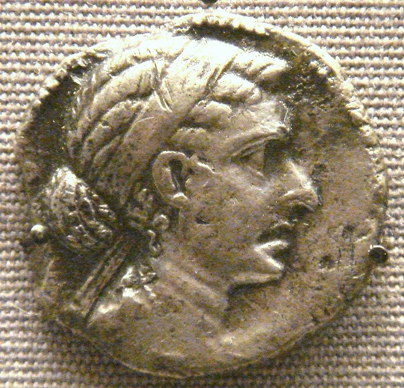 Cleopatra_VII_tetradrachm_Ascalon_mint